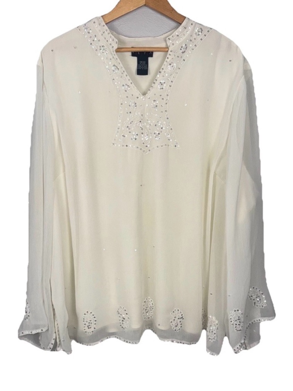 REYA Off White Sequin Long Sleeve V-Neck Top Blouse - Women's 30/32 Boho Chic